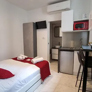 Apartment Sweet Marceau 6 Hyper Centre Proche De La Et Du Palais, Cannes